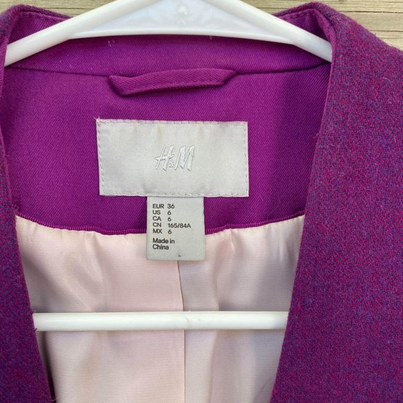 SOLD H&M Open Front Wool Blazer Jacket, Purple, Size 6 - Picture 2 of 5